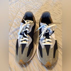 Figs New Balance size 8.5  Men's shoes